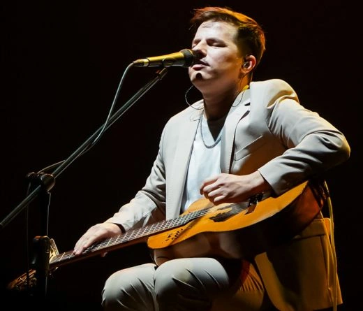 Nahuel Pennisi - Nahuel Pennisi se present en el Teatro Gran Rex