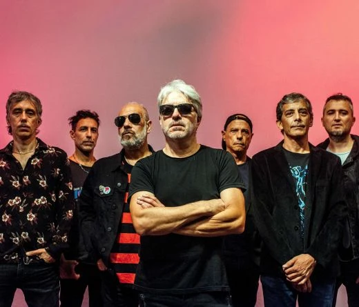 La banda argentina liderada por Manuel Moretti festeja sus 30 aos de trayectoria en el Teatro Gran Rex y en donde, adems los integrantes del grupo estarn adelantando nuevos temas